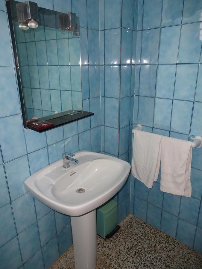 Hostal Terraferma Algerri Ngoại thất bức ảnh